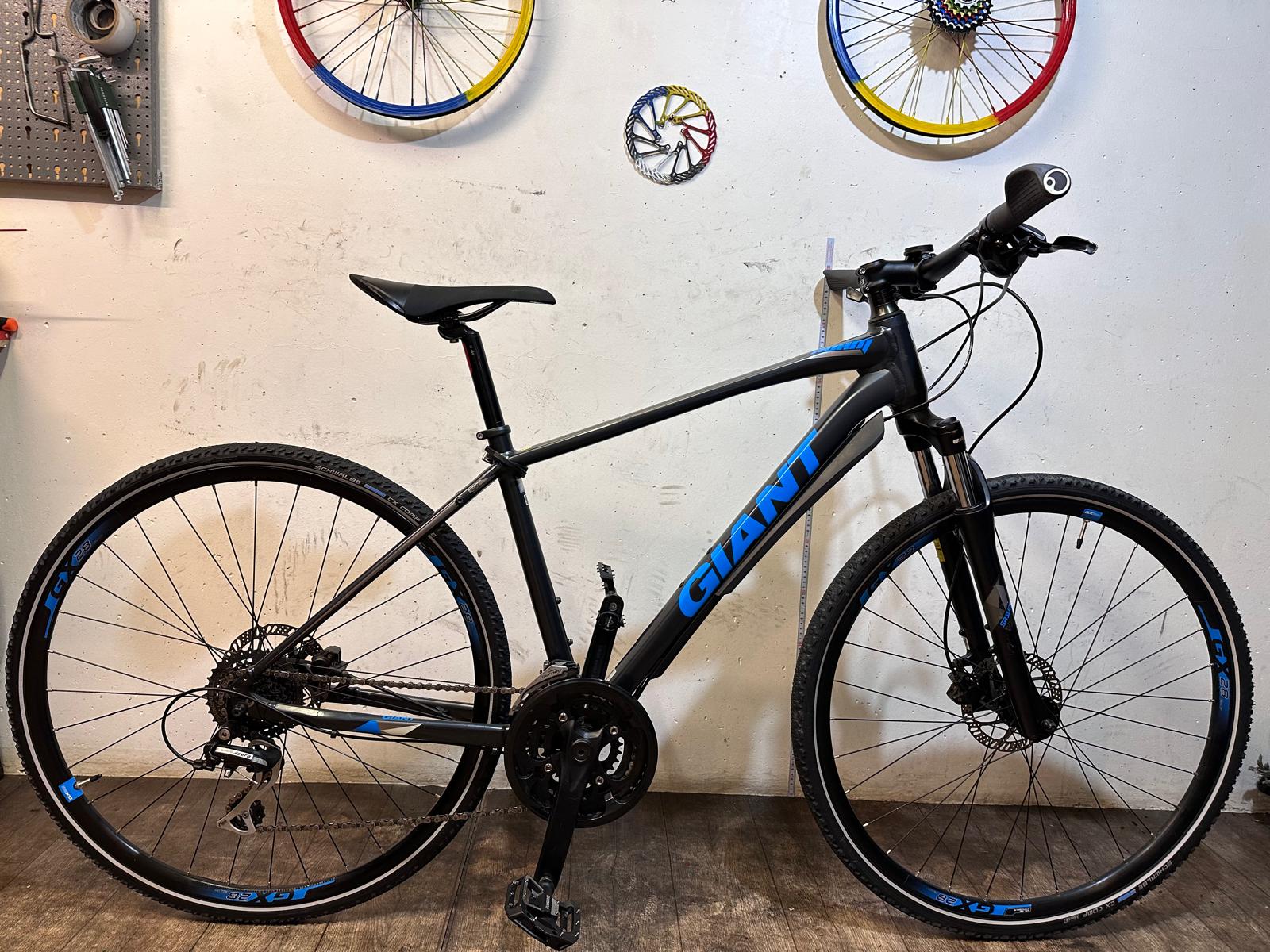 Giant Velo/Fahrrad, 28 Zoll, Rgr: 46 cm - Size L - CHF 340