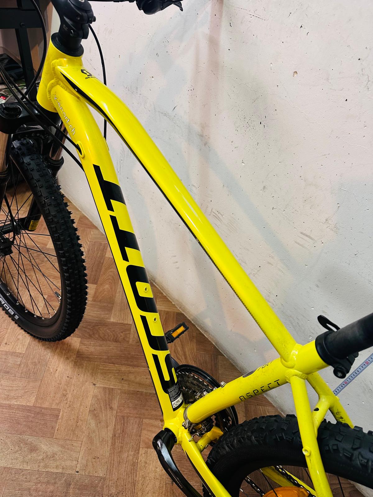 Scott Velo / Fahrrad, 27.5 Zoll, Rgr: 46 cm thumbnail 3