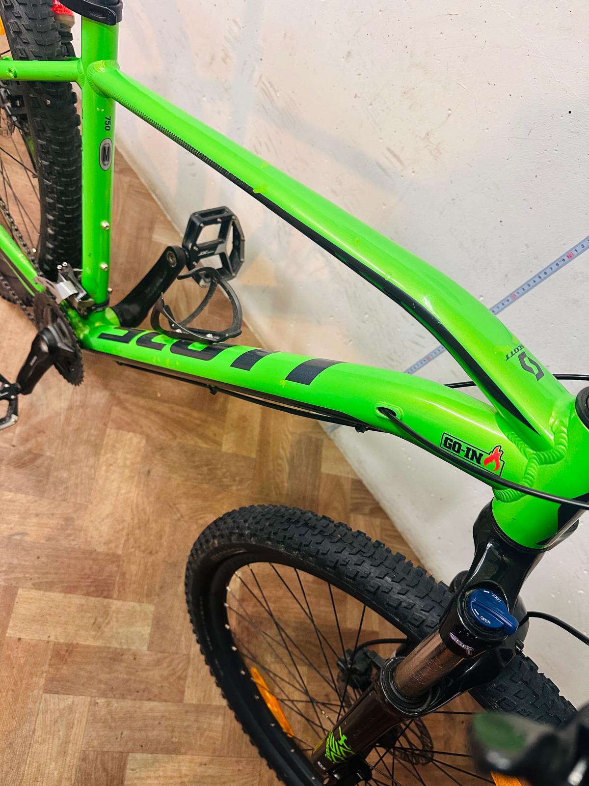 Scott Velo / Fahrrad, 27.5 Zoll, Rgr: 44 cm thumbnail 4