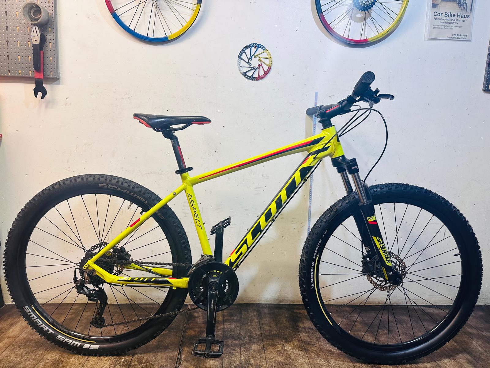 Scott Velo / Fahrrad, 29 Zoll, Rgr: 44 cm - Size M - CHF 390