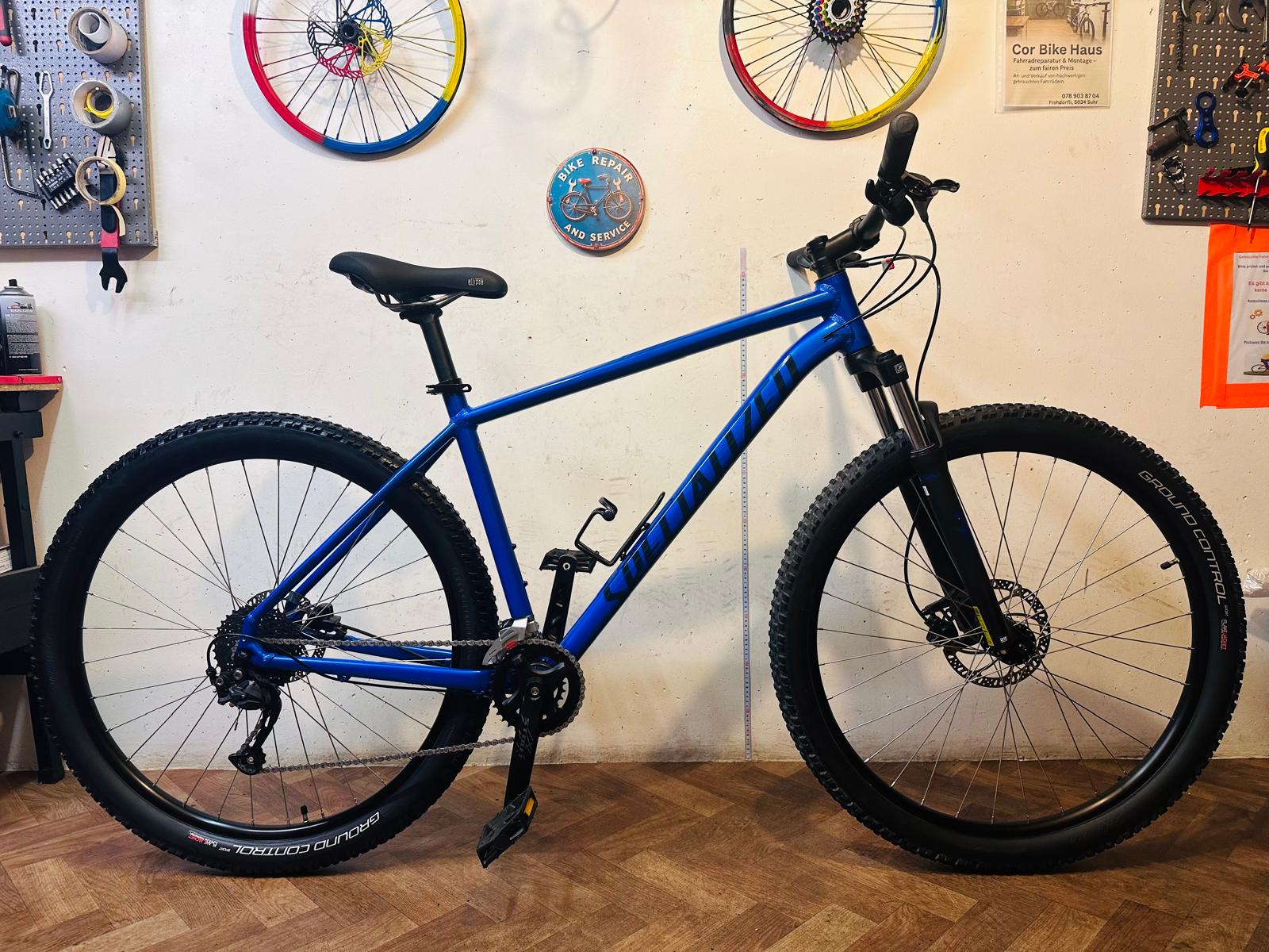 Specialized Velo / Fahrrad, 29 Zoll, Rgr: 50 cm - Size L - CHF 450