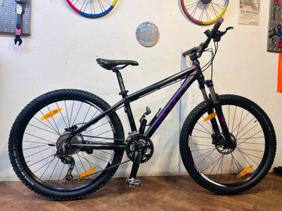 Scott Velo / Fahrrad, 26 Zoll, Rgr: 38 cm - Size S - CHF 360