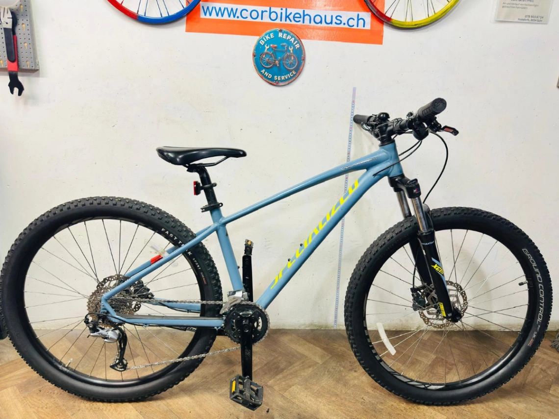 Specialized Velo / Fahrrad, 27.5 Zoll, Rgr:42 - Size S - CHF 410