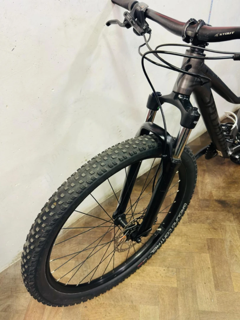 Specialized Velo / Fahrrad, 27.5 Zoll, Rgr: 32 cm thumbnail 3